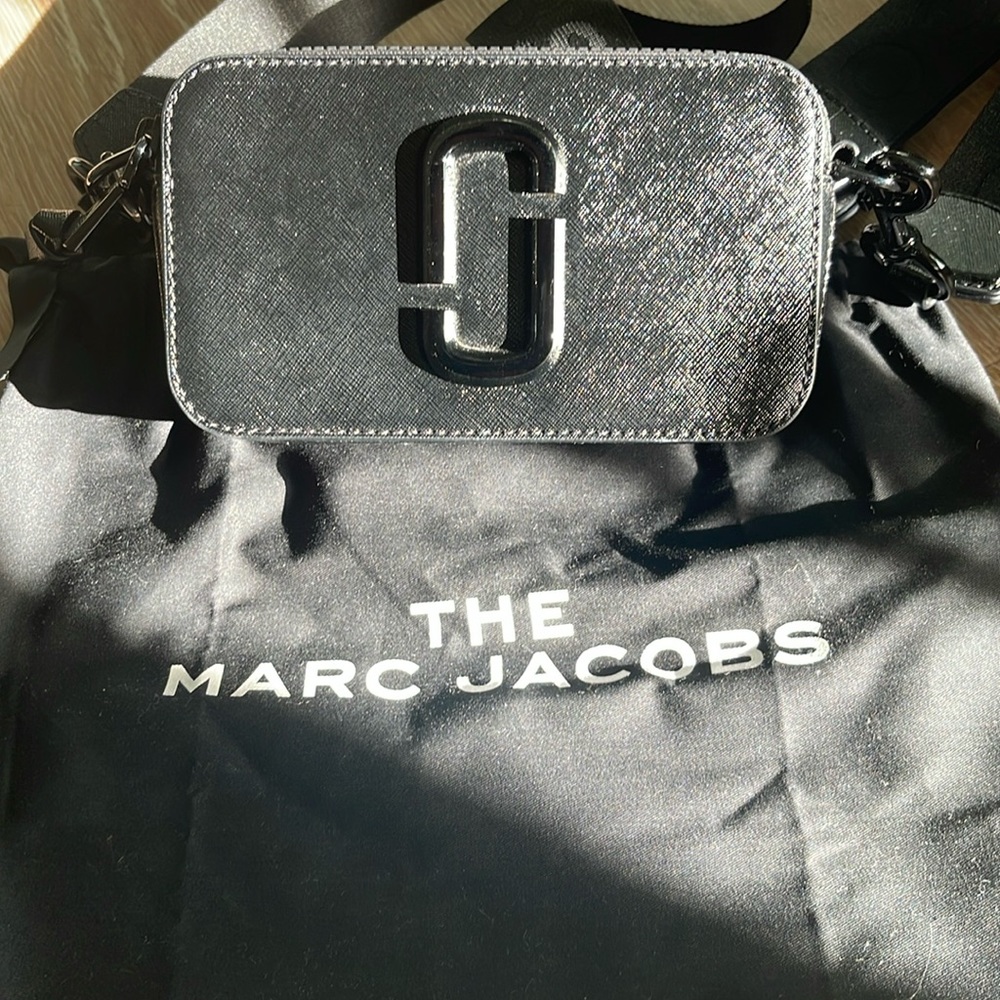 Marc Jacobs camera bag purse